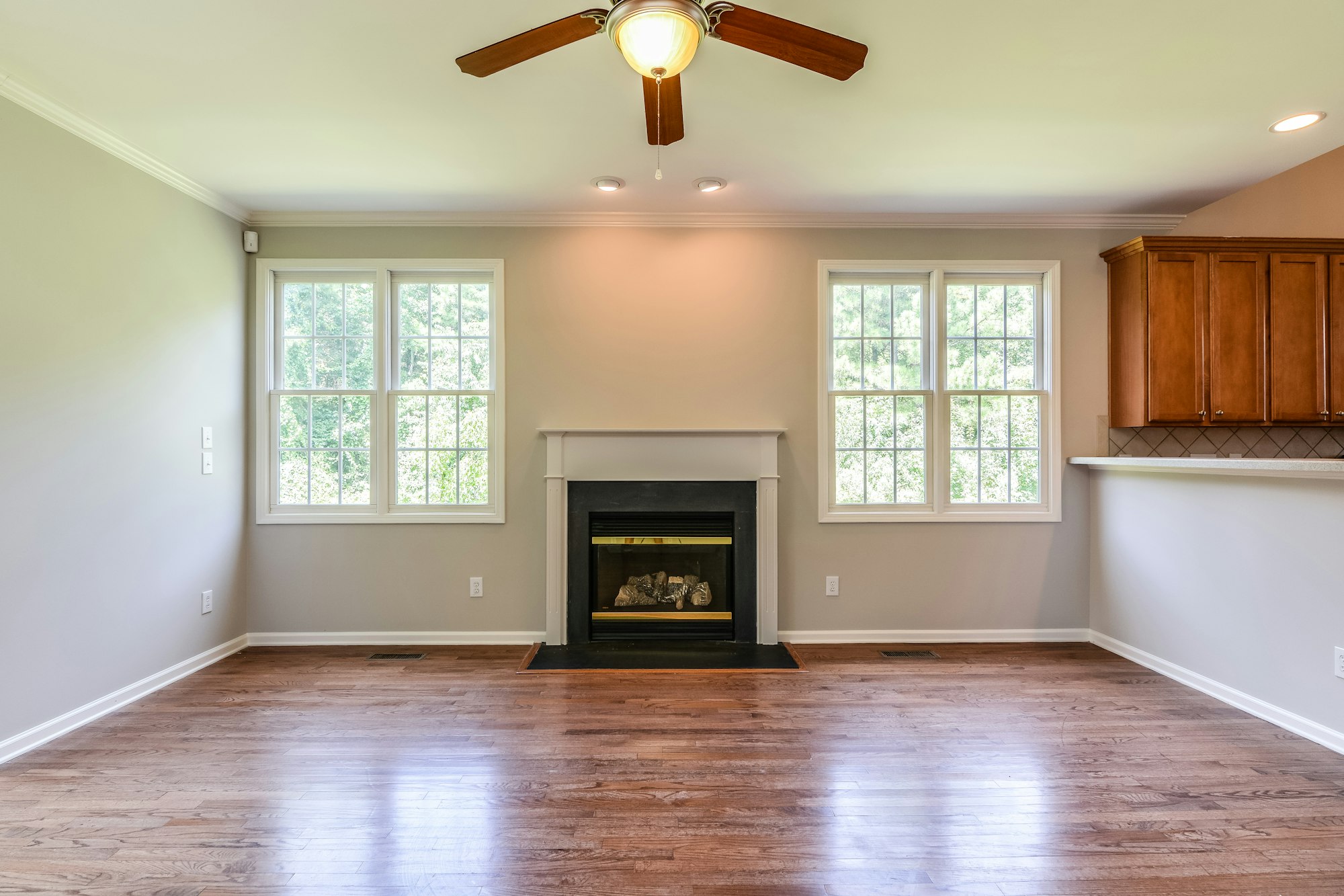 Photo 1 of 20 - 11905 Sycamore Grove Ln, Raleigh, NC 27614