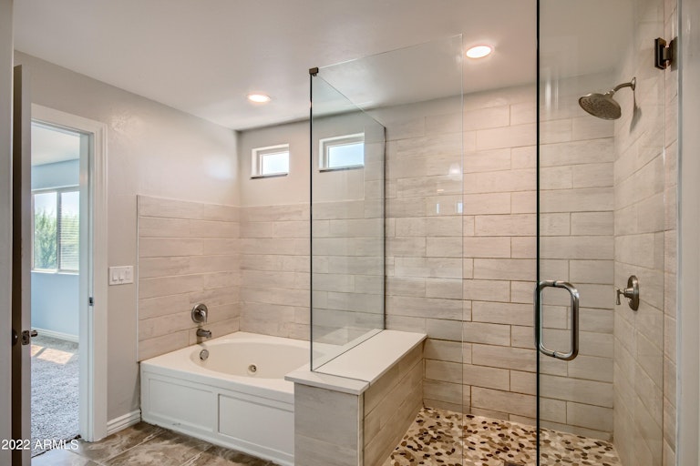 Photo 18 of 28 - 2773 E Runaway Bay Pl, Gilbert, AZ 85298