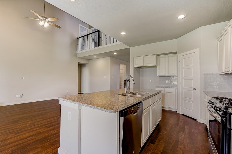 Photo 31 of 42 - 1316 Carlsbad Dr, Forney, TX 75126