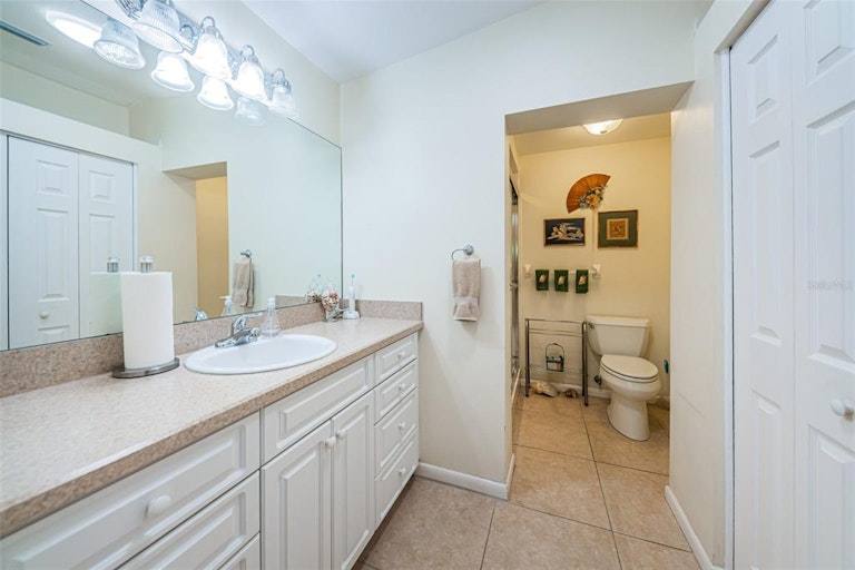Photo 21 of 31 - 1432 Temple St, Clearwater, FL 33756