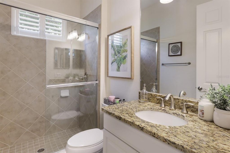 Photo 20 of 45 - 14910 Castle Park Ter, Lakewood Ranch, FL 34202