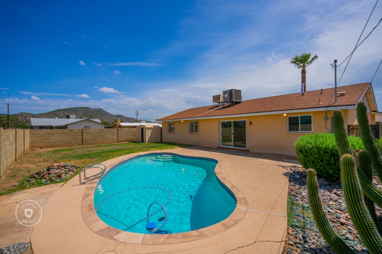 Photo 21 of 21 - 2502 W Columbine Dr, Phoenix, AZ 85029