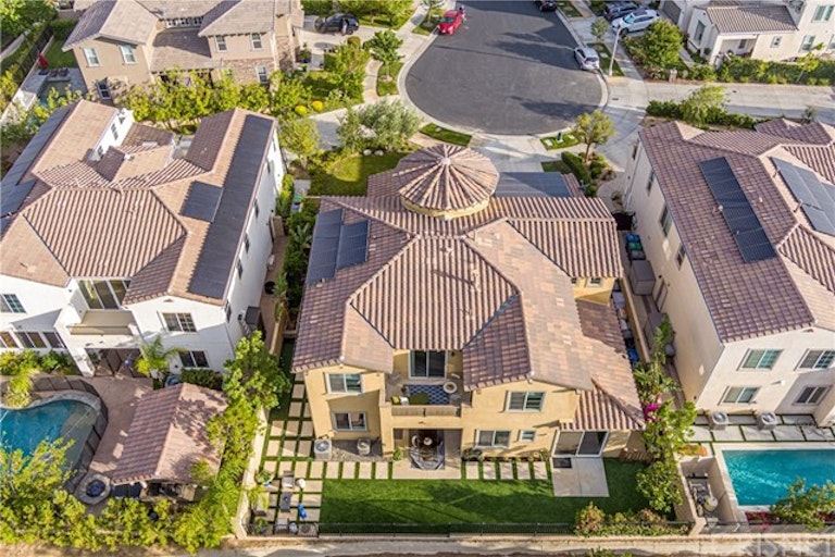 Photo 55 of 63 - 28322 Chisel Ct, Valencia, CA 91354