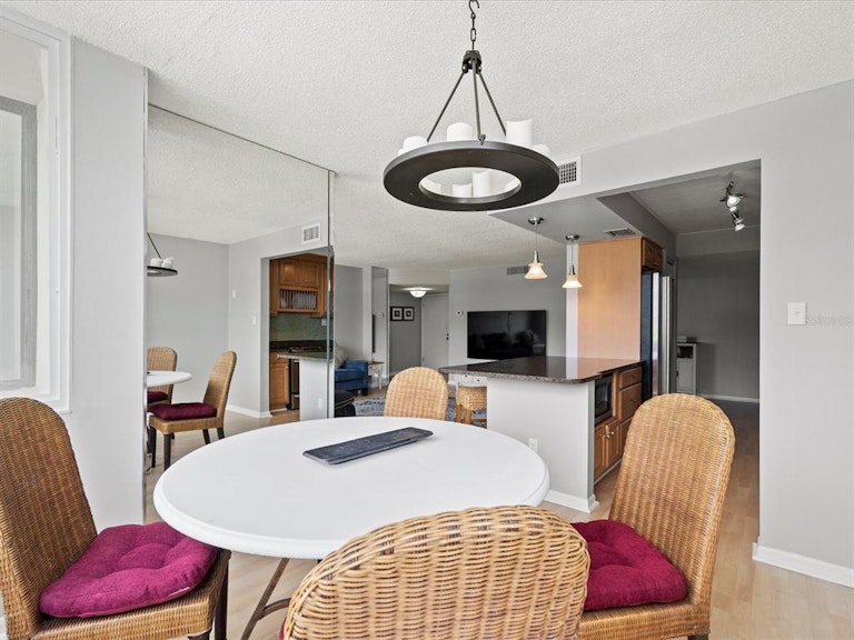 Photo 15 of 60 - 660 Island Way #502, Clearwater Beach, FL 33767