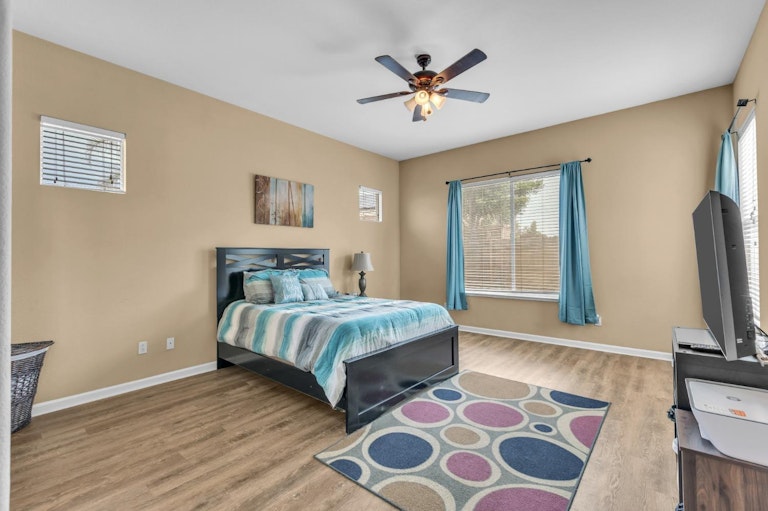 Photo 20 of 55 - 7831 Lahontan Ct, Sacramento, CA 95829