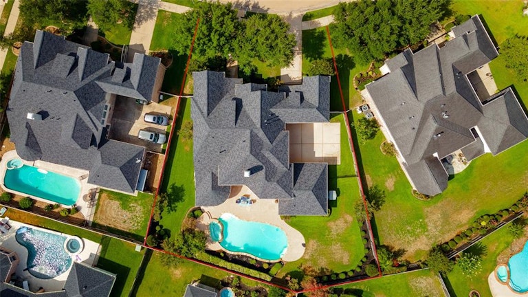 Photo 4 of 46 - 7006 Monarch Lake Ln, Katy, TX 77494