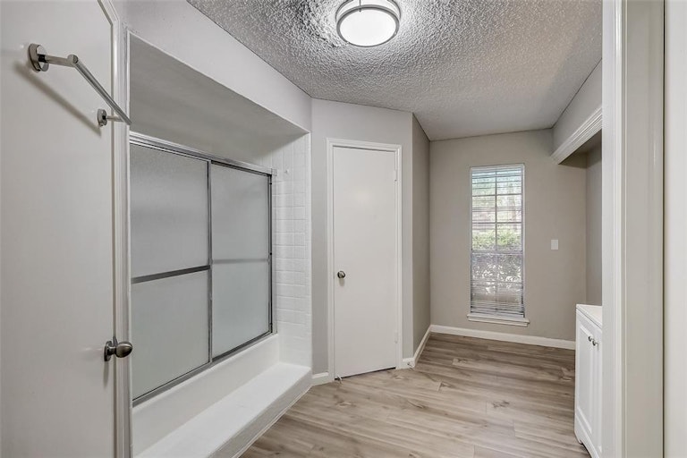 Photo 29 of 46 - 14002 Cedar Point Dr, Houston, TX 77070