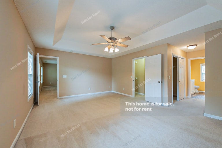 Photo 18 of 24 - 4112 Amber Stone Way, Durham, NC 27704