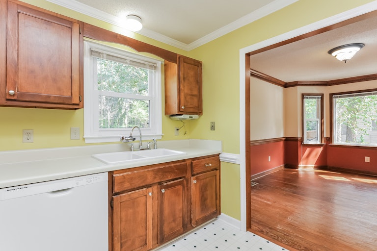 Photo 12 of 25 - 4709 Plum Blossum Dr, Knightdale, NC 27545