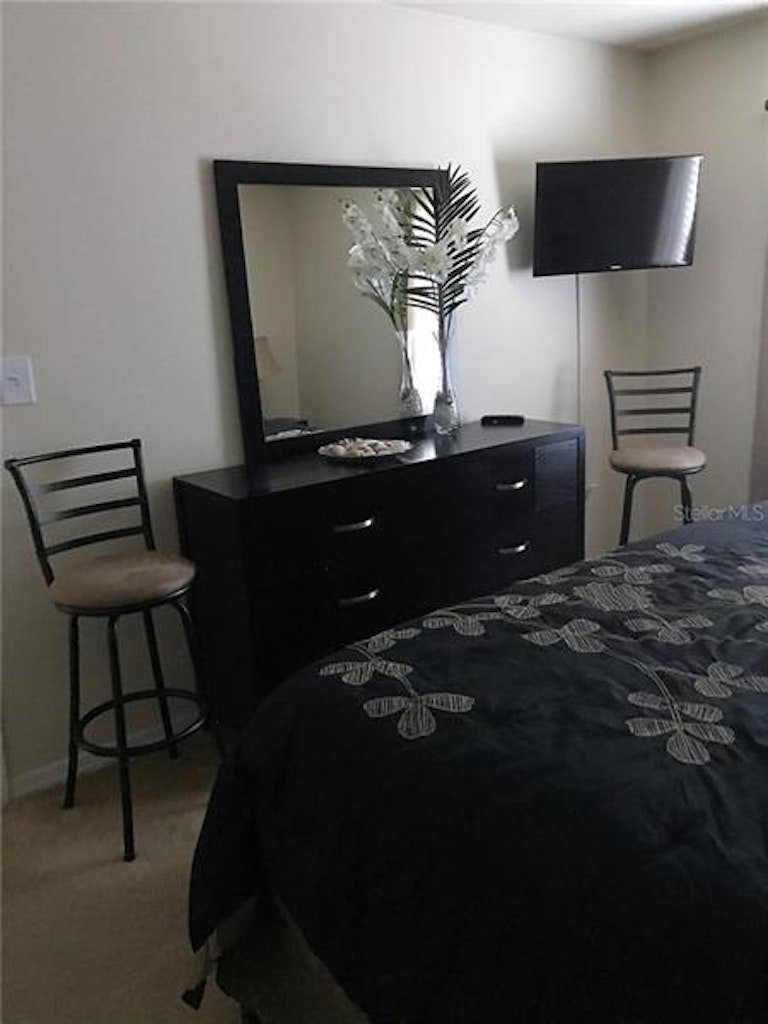 Photo 13 of 24 - 4911 Coquina Key Dr SE Unit F, Saint Petersburg, FL 33705