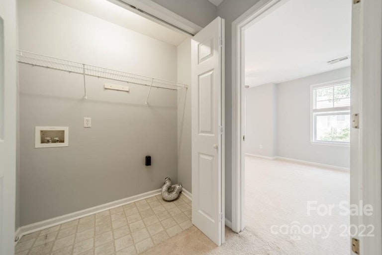 Photo 24 of 33 - 17360 Villanova Rd, Huntersville, NC 28078