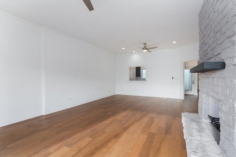 Photo 7 of 34 - 411 Seawind, Lakeway, TX 78734