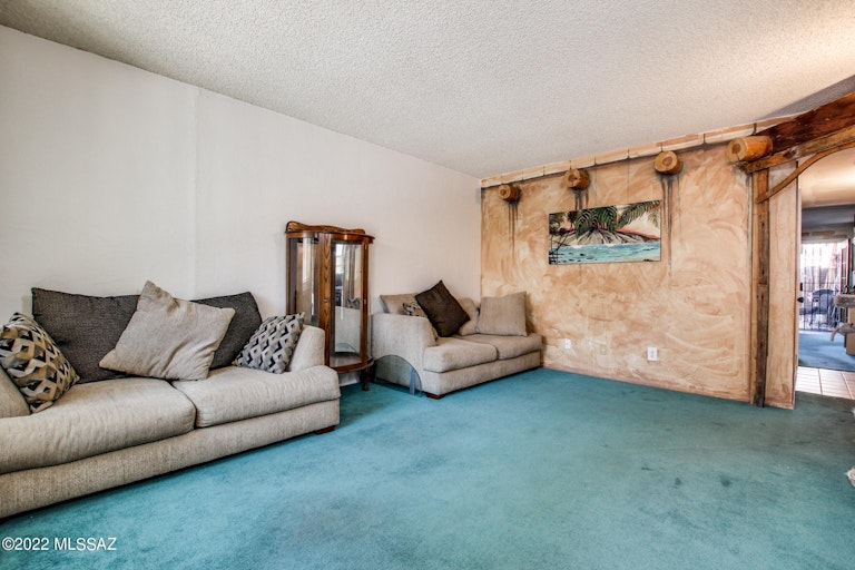 Photo 9 of 40 - 810 S Kolb Rd #64, Tucson, AZ 85710