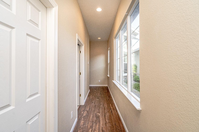 Photo 12 of 19 - 1644 Albatross Way, Rocklin, CA 95765