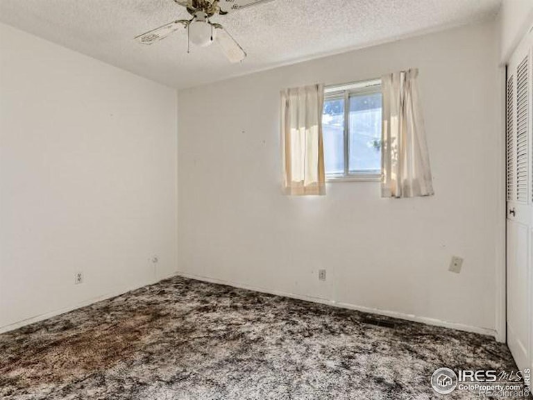 Photo 8 of 22 - 12314 Olmsted Dr, Denver, CO 80239