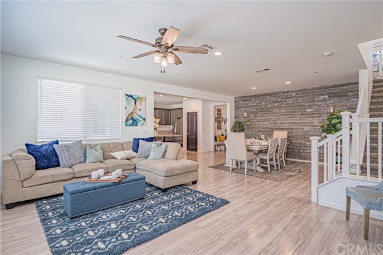 Photo 13 of 51 - 24268 Gazania Way, Lake Elsinore, CA 92532