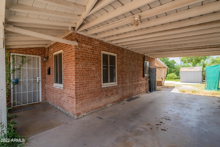 Photo 6 of 27 - 2311 W Colter St, Phoenix, AZ 85015