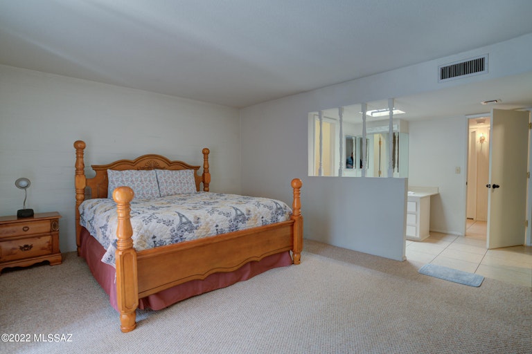 Photo 20 of 23 - 2525 E Prince Rd, Tucson, AZ 85716