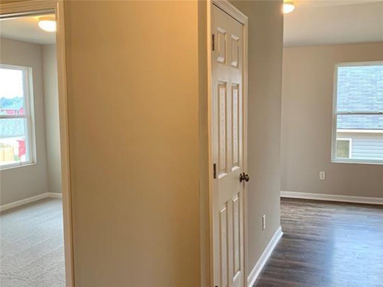Photo 23 of 27 - 1220 Thea Cv, New Braunfels, TX 78130