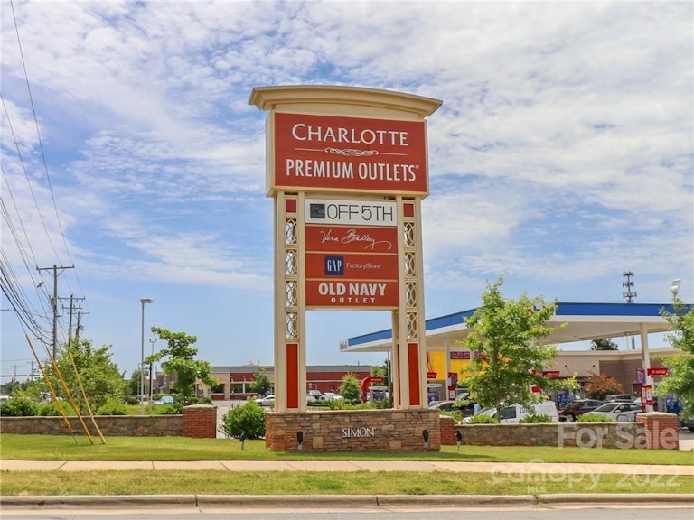 Photo 38 of 39 - 7620 Red Mulberry Way, Charlotte, NC 28273
