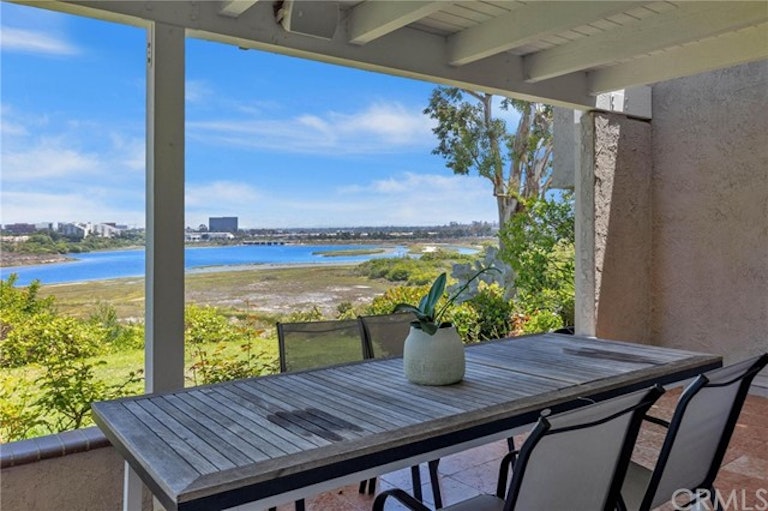 Photo 23 of 28 - 2641 Vista Ornada, Newport Beach, CA 92660