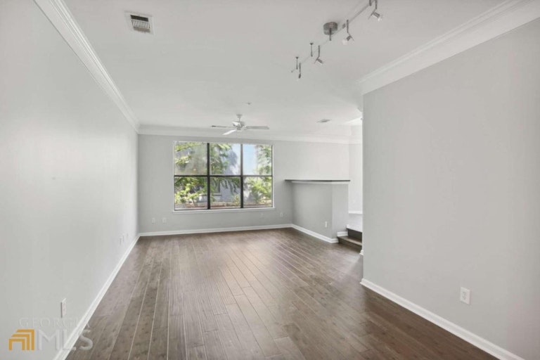 Photo 12 of 31 - 400 17th St NW #1313, Atlanta, GA 30363