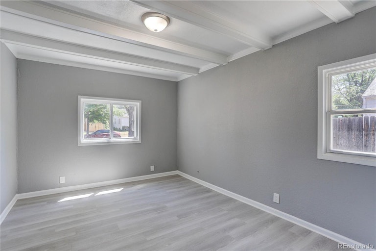 Photo 11 of 29 - 715 Lansing St, Aurora, CO 80010