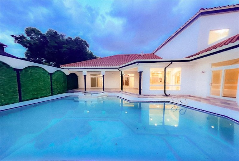 Photo 31 of 33 - 12804 Harborwood Dr, Largo, FL 33774
