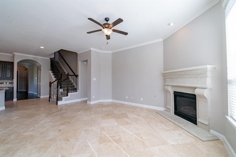 Photo 19 of 43 - 91 Hearthshire Cir, Magnolia, TX 77354
