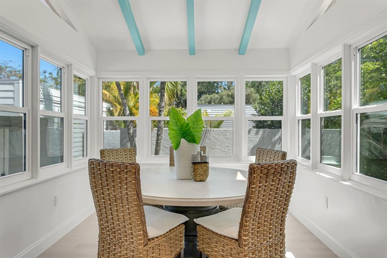Photo 23 of 54 - 11003 Peach Point Ct, Bradenton, FL 34209