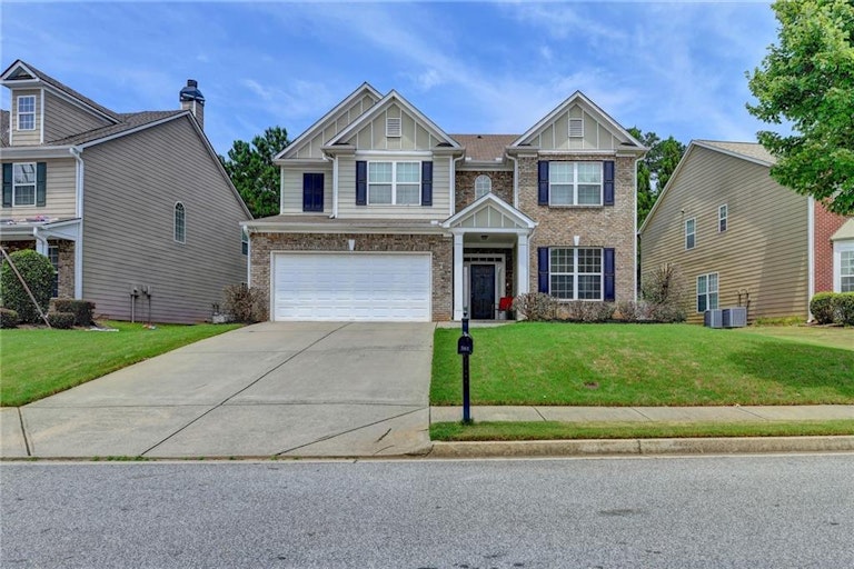 Photo 1 of 38 - 342 Rutlidge Park Ln, Suwanee, GA 30024