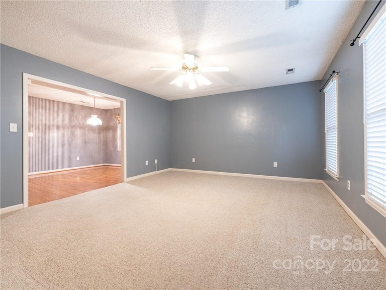 Photo 4 of 14 - 80 Winecoff Ave NE, Concord, NC 28025