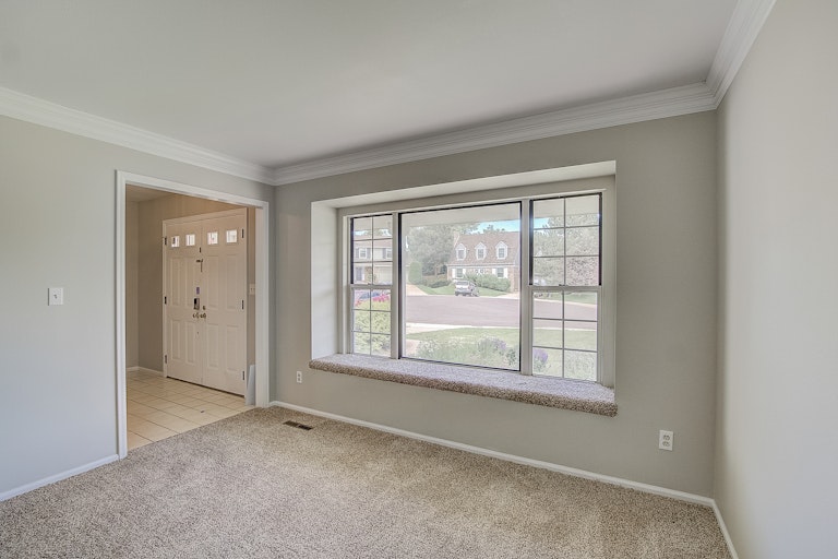 Photo 13 of 34 - 9491 W Hialeah Pl, Littleton, CO 80123
