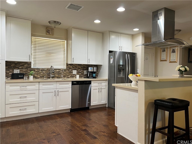 Photo 7 of 36 - 1444 W Lory Ave, Anaheim, CA 92802