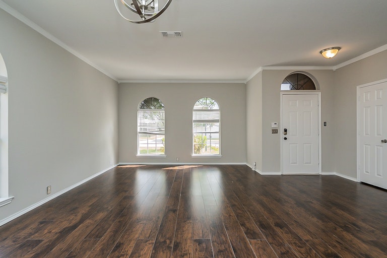 Photo 33 of 47 - 1309 Woodthorpe Dr, Mesquite, TX 75181