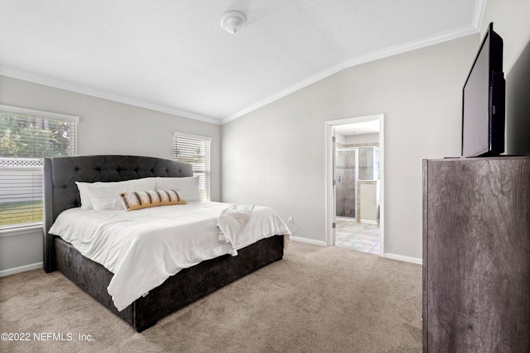 Photo 16 of 28 - 181 River Dee Dr, Saint Johns, FL 32259