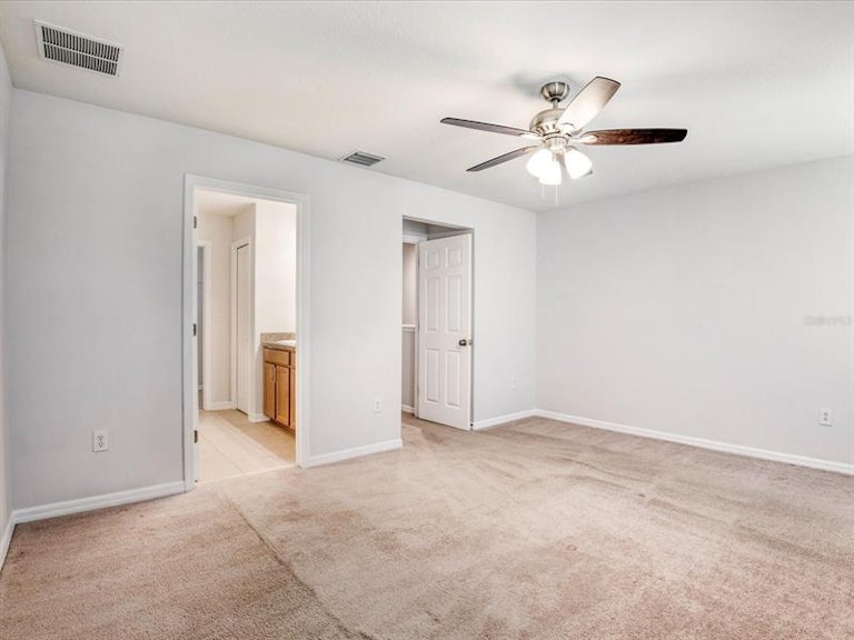 Photo 22 of 30 - 8818 Red Beechwood Ct, Riverview, FL 33578