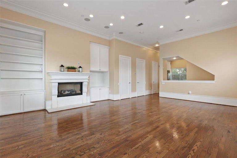 Photo 7 of 36 - 1213 Rosedale St, Houston, TX 77004