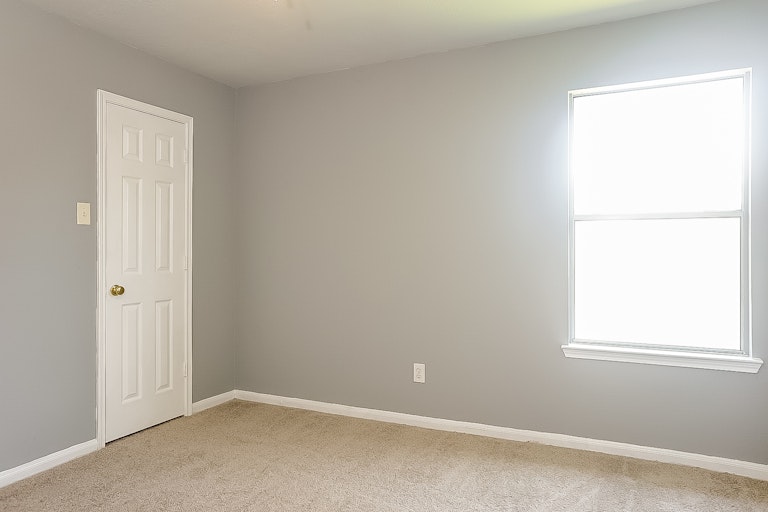 Photo 18 of 27 - 8910 Aberdeen Park Dr, Houston, TX 77095