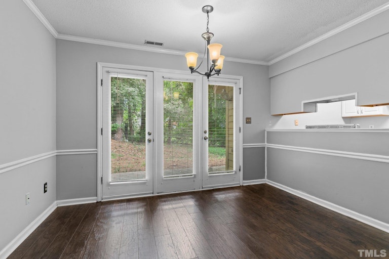 Photo 12 of 27 - 122 Rhum Pl, Garner, NC 27529