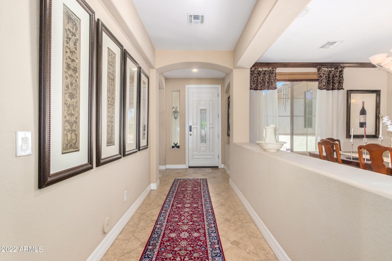 Photo 5 of 30 - 9003 S 53rd Dr, Laveen, AZ 85339