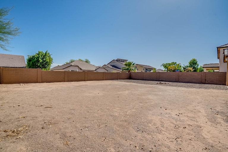 Photo 24 of 29 - 14115 W Bloomfield Rd, Surprise, AZ 85379