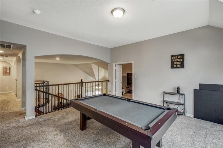 Photo 28 of 40 - 6413 Glenwick Dr, Fort Worth, TX 76123