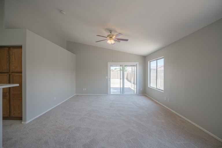 Photo 4 of 24 - 15012 W Calavar Rd, Surprise, AZ 85379