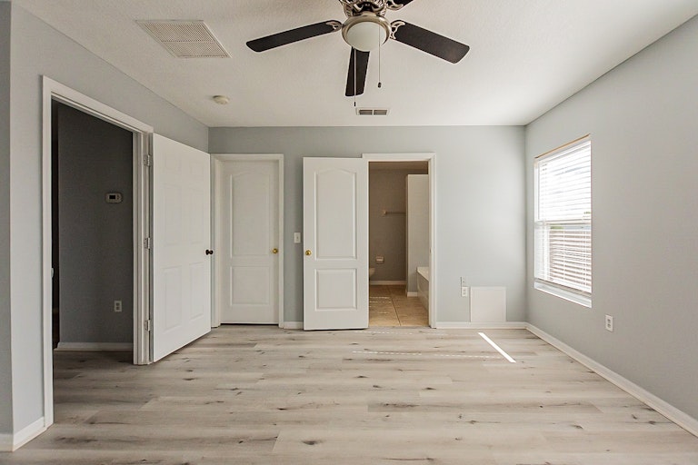 Photo 15 of 19 - 3209 Jackson Grey Rd, Kissimmee, FL 34746