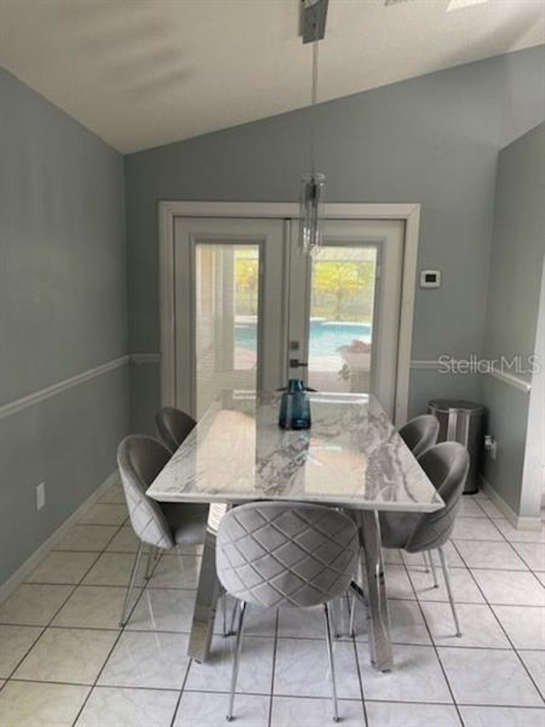 Photo 19 of 53 - 651 Rosedale Ave, Saint Cloud, FL 34769