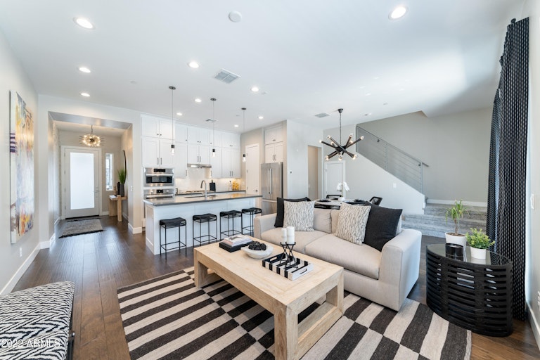 Photo 1 of 39 - 3200 N 39th St #14, Phoenix, AZ 85018