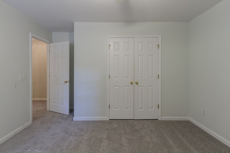 Photo 21 of 42 - 8775 Amberfield Dr, Gainesville, GA 30506
