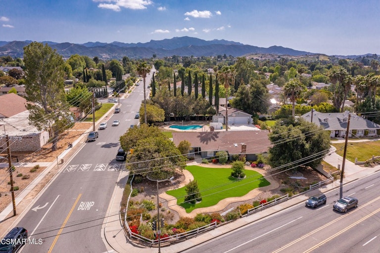 Photo 48 of 54 - 982 E Janss Rd, Thousand Oaks, CA 91360