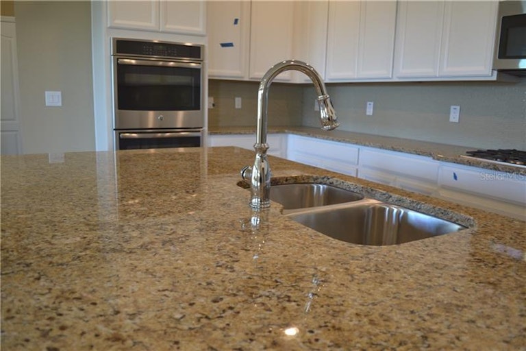Photo 7 of 25 - 7019 Brown Pelican Ct #76, Winter Garden, FL 34787